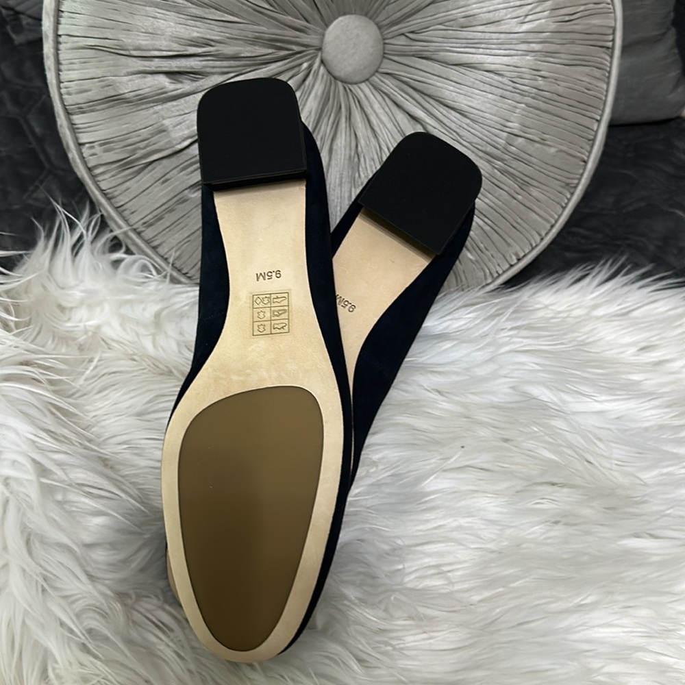 Tory Burch Black Navy Suede Pump - Picture 5 of 10